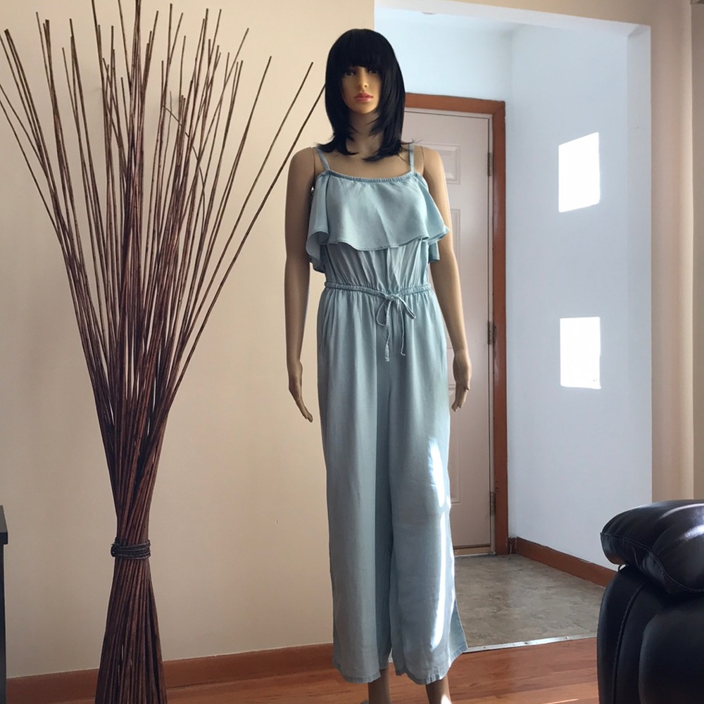 Jumpsuit - Picture 2 of 7